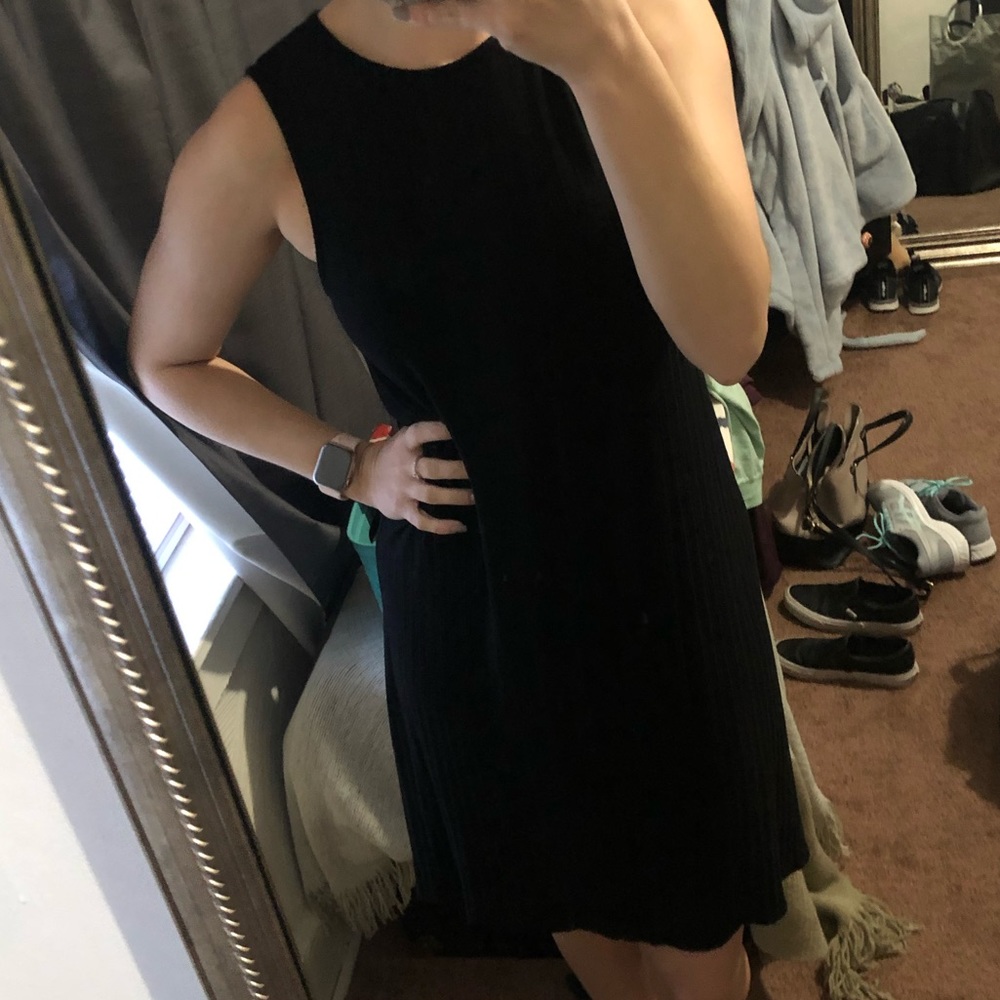 Apt 9 - Dress